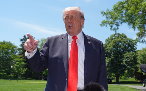 Trump zeigt sich im Ringen um ein Ende des Iran-Kriegs nicht zufrieden mit den Vorstößen aus Teheran.  - Foto: Alex Brandon/AP/dpa