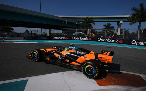 Lando Norris steht in der Sprint-Qualifikation ganz vorne. - Foto: Rebecca Blackwell/AP/dpa