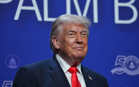 Trump will die Zölle auf europäische Fahrzeuge deutlich erhöhen.  - Foto: Matt Rourke/AP/dpa