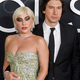 In «The House of Gucci» endet eine glamouröse Liebesgeschichte in einem erbitterten Machtkampf - mit Lady Gaga und Adam Driver in den Hauptrollen. (Archivbild) - Foto: Willy Sanjuan/Invision/AP/dpa