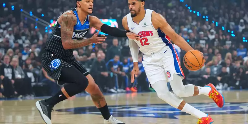Die Orlando Magic mit Topspieler Paolo Banchero verpassten gegen Detroit auch die zweite Chance, die Serie zu beenden. - Foto: John Raoux/AP/dpa