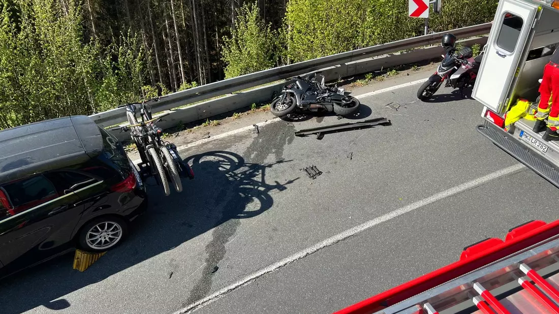 FW-PL: Schwerer Verkehrsunfall auf Allendorfer Straße - Bild: presseportal.de
