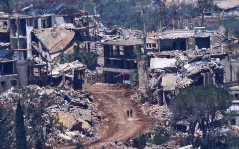 Zwei israelische Soldaten im Südlibanon. (Archivbild) - Foto: Ariel Schalit/AP/dpa