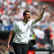 Noch am Tag vor dem Spiel holte Frankfurts Coach Albert Riera zu einer großen Medienschelte aus. - Foto: Florian Wiegand/dpa