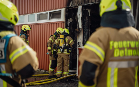 FW-DT: Brand in einem Gewerbebetrieb in Detmold Loßbruch - Foto: presseportal.de