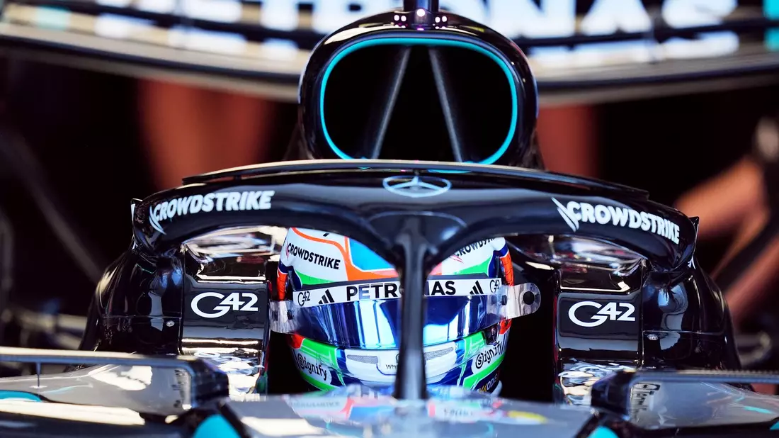 Mercedes-Teenager Kimi Antonelli rast zur Pole Position in Miami. - Bild: Rebecca Blackwell/Pool AP/AP/dpa