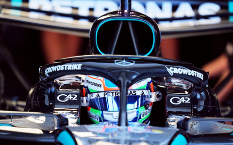 Mercedes-Teenager Kimi Antonelli rast zur Pole Position in Miami. - Foto: Rebecca Blackwell/Pool AP/AP/dpa