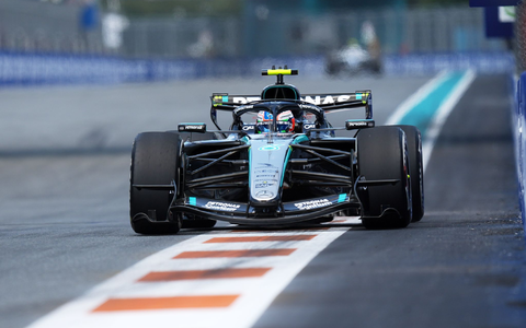 Kimi Antonelli geht von der Pole Position ins Miami-Rennen. - Foto: Rebecca Blackwell/AP/dpa
