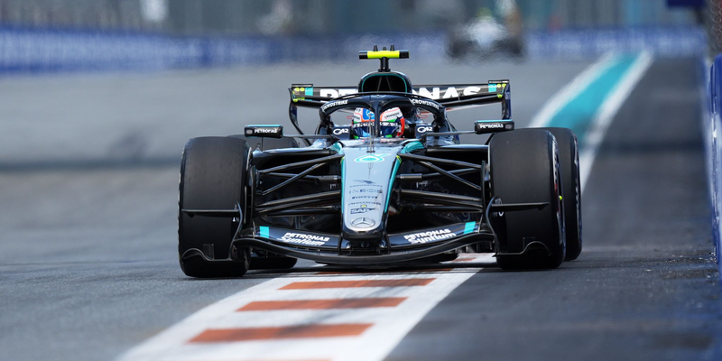 Kimi Antonelli geht von der Pole Position ins Miami-Rennen. - Foto: Rebecca Blackwell/AP/dpa
