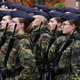 Einen Schwerpunkt legt Schwarz-Rot auf die Stärkung der Bundeswehr. (Archivfoto) - Foto: Hannes P. Albert/dpa