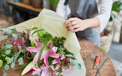 Blumen zum Muttertag - und die Verpackung? - Foto: presseportal.de