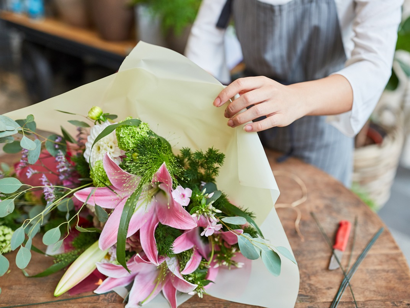 Blumen zum Muttertag - und die Verpackung? - Foto: presseportal.de