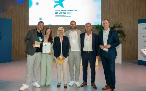 Christoph Ulrich ist Franchise-Partner des Jahres 2026 / ISOTEC-Partner aus dem Allgäu gewinnt erstmals verliehenen Preis des Deutschen Franchiseverbandes - Foto: presseportal.de