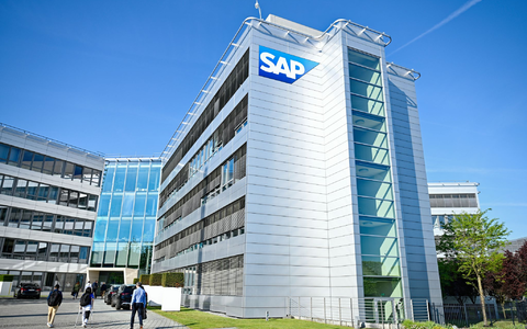 Statistiken besser verstehen: SAP stärkt sich mit einer KI-Firma und investiert kräftig. (Archivbild) - Foto: Uwe Anspach/dpa