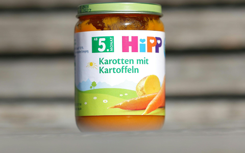Nach einem möglicherweise vergifteten Glas wird weiterhin gesucht. (Symbolfoto) - Foto: Tobias Steinmaurer/APA/dpa