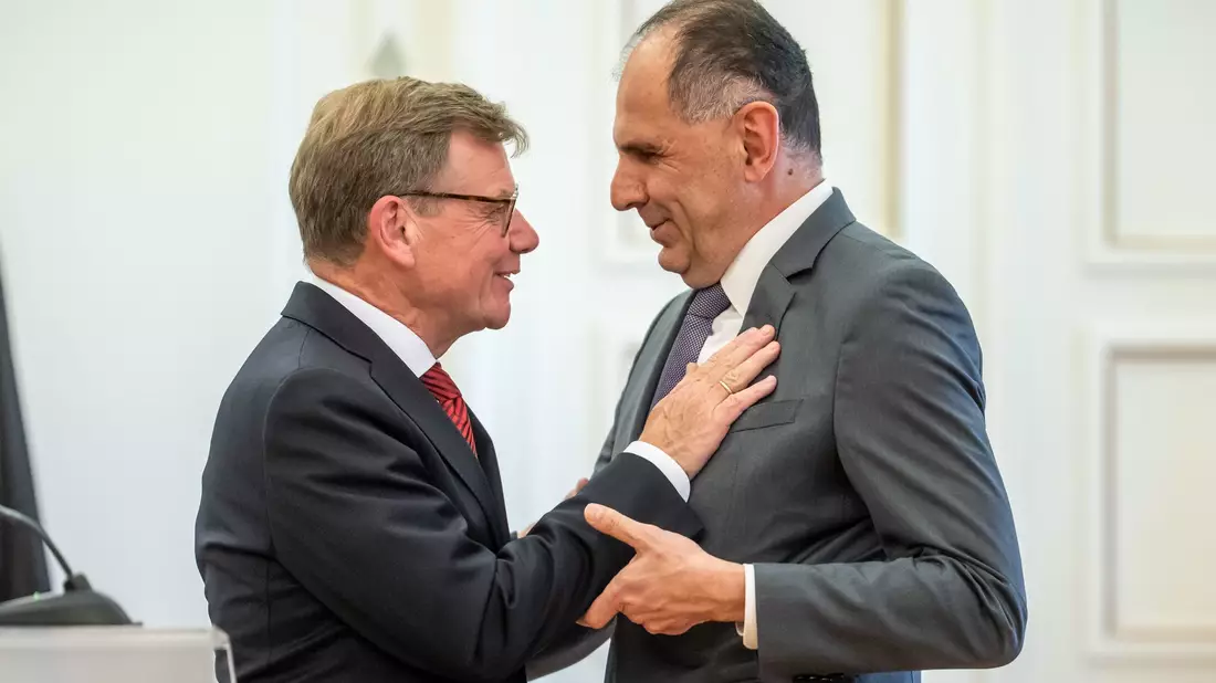 Wadephul will die Beziehungen zu Griechenland deutlich intensivieren. - Bild: Michael Kappeler/dpa