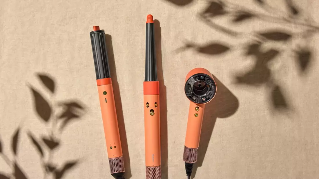 Ein endloser Sommer: Dysons neue Farbedition Ceramic Apricot und Topaz ist ab sofort erhältlich - Bild: presseportal.de