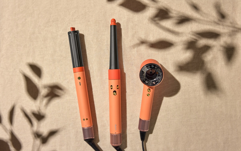 Ein endloser Sommer: Dysons neue Farbedition Ceramic Apricot und Topaz ist ab sofort erhältlich - Foto: presseportal.de
