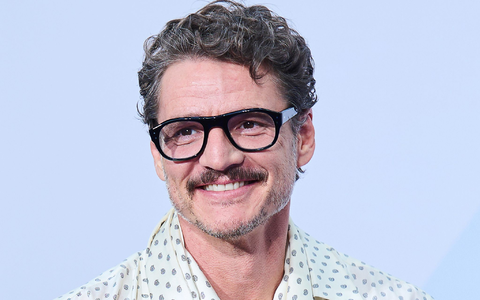 Schauspieler Pedro Pascal. (Archivbild) - Foto: Annette Riedl/dpa