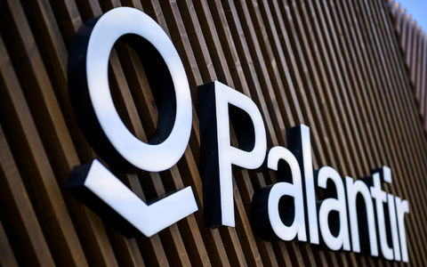 Palantir ist auf die Auswertung großer Datenmengen spezialisiert. (Archivbild) - Foto: Gian Ehrenzeller/KEYSTONE/dpa