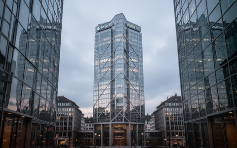 Swiss Re Aktie: KGV 10,01 niedrigste SMI-Bewertung - Foto: über boerse-global.de