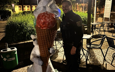 POL-PDLD: Überdimensionale Eiswaffel nach Diebstahl wieder aufgetaucht (Nachtragsmeldung) - Foto: presseportal.de