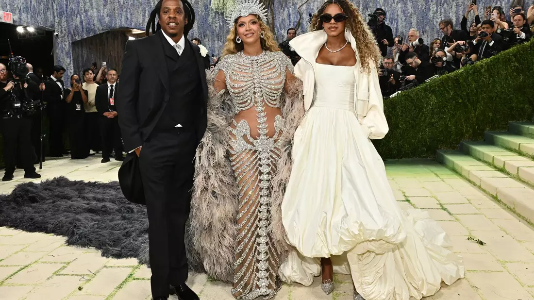 Musikerin Beyoncé kam mit Mann und Tochter zur «Party des Jahres». - Bild: Evan Agostini/Invision/dpa