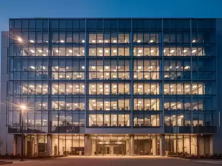 Adani Enterprises: NCLAT bestätigt Jaiprakash-Deal - Foto: über boerse-global.de