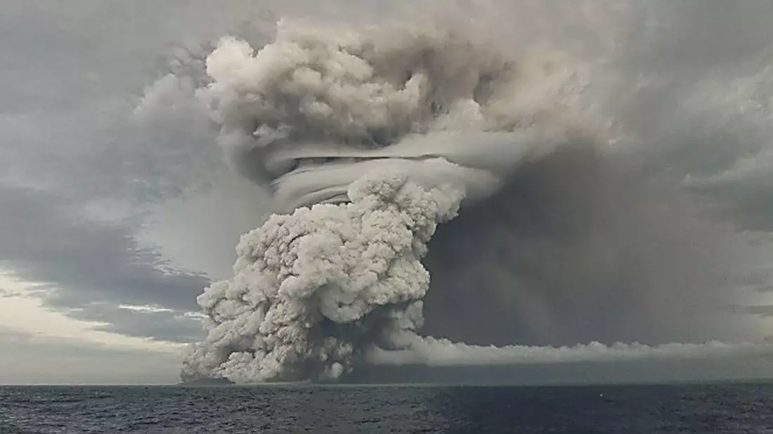 Tonga war fünf Wochen vom Internet abgeschnitten (Archivbild) - Bild: Tonga Geological Services/ZUMA Press Wire Service/dpa