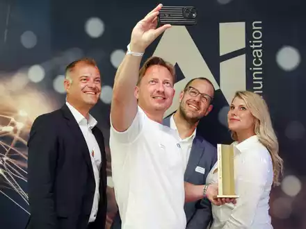 Ein Award für die Zukunft: AI Communication Award 2026 / Kostenfreie Einreichungen für Unternehmen, Agenturen, Start-ups, Behörden und Studierende - Foto: presseportal.de
