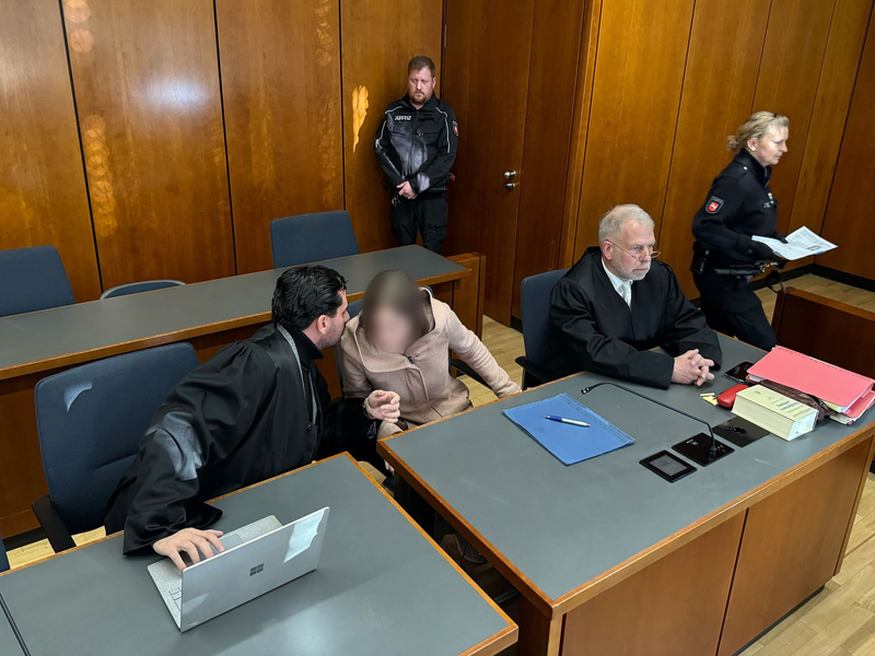 Eine Sozialarbeiterin ist wegen Mordes an einem 15-jährigen Mädchen verurteilt worden. (Archivbild)  - Foto: Maurice Dirker/dpa