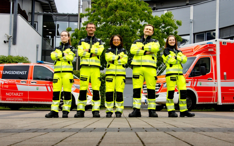 FW-GL: Feuerwehr Bergisch Gladbach stattet Rettungsdienst mit neuer Schutzkleidung aus - Foto: presseportal.de