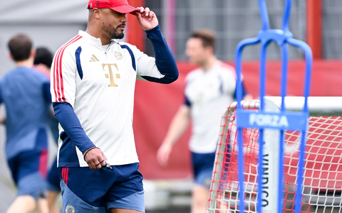 Bayern-Coach Vincent Kompany im Abschlusstraining vor dem Halbfinal-Rückspiel der Champions League gegen Paris. - Foto: Sven Hoppe/dpa