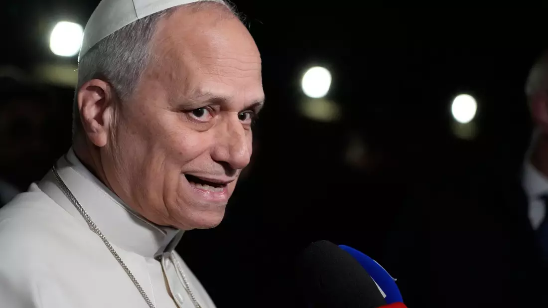 Der US-Präsident warf dem Papst vor, dieser halte es für in Ordnung, wenn der Iran eine Atomwaffe besitze.  - Bild: Gregorio Borgia/AP/dpa