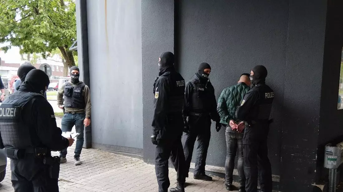 BPOLD-H: Gemeinsame Pressemitteilung der Staatsanwaltschaft Verden und der Bundespolizeidirektion Hannover - Zugriff gegen die organisierte Eigentumskriminalität - Bild: presseportal.de