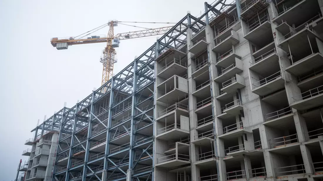 Wohnungskrise in Bayern: Fertigstellungszahlen brechen um 14 Prozent ein - Bild: über boerse-global.de