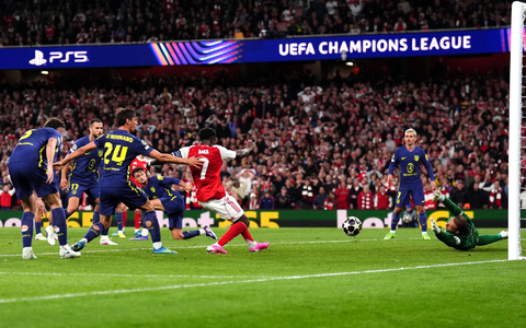 Bukayo Saka (7) traf zur 1:0-Führung von Arsenal. - Foto: John Walton/PA Wire/dpa