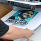 Ulrich Siegmunds (AfD) Konterfei findet sich inzwischen auf T-Shirts. (Archivbild) - Foto: Peter Gercke/dpa