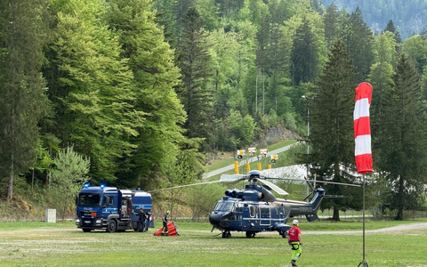 BPOLD 11: Erneute Unterstützung aus der Luft: Bundespolizei bei Brandbekämpfung bei Ruhpolding - Foto: presseportal.de