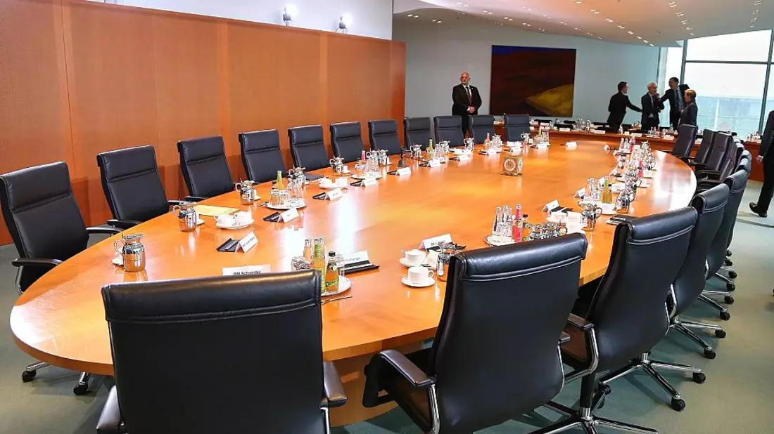 Kabinettstisch am 06.05.2026 - Bild: via dts Nachrichtenagentur