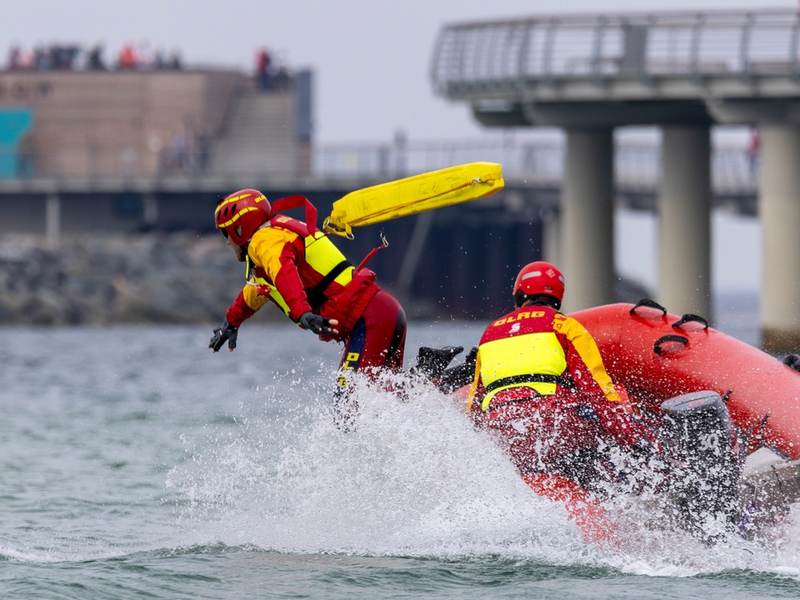 Pressekonferenz der DLRG: Rettungsschwimmer bewahren 2025 über 1.000 Menschenleben - Foto: presseportal.de