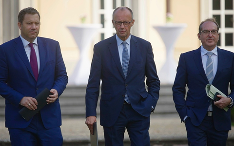 Doku über Ein Jahr schwarz-rote Regierung jetzt im ZDF streamen - Foto: presseportal.de