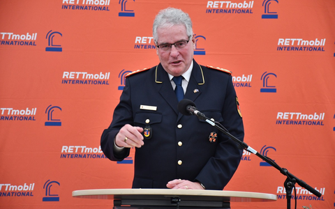 Plattform für Netzwerkarbeit zum Bevölkerungsschutz / Messe RETTmobil INTERNATIONAL in Fulda eröffnet / DFV-Präsident dankt Partnern - Foto: presseportal.de
