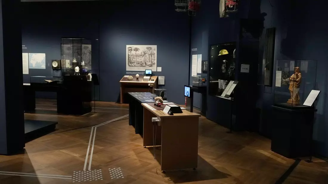 Das Museum kann aber noch seinen modernen Gebäudeteil nutzen. - Bild: Sven Kaeuler/dpa