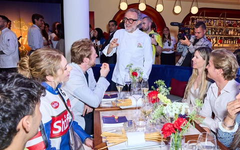 Barilla veranstaltet überraschendes Formula-1®-Familientreffen während des Rennwochenendes in Miami - Foto: presseportal.de
