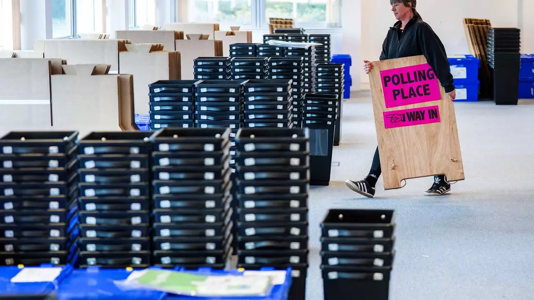 Bei den anstehenden Regional- und Kommunalwahlen muss die regierende Labour-Partei mit heftigen Niederlagen rechnen. - Bild: Jane Barlow/PA Wire/dpa