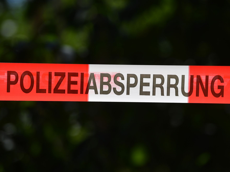Mord und Totschlag kommen in True-Crime-Formaten überproportional häufig vor - anders als in der Realität. (Illustration) - Foto: Hendrik Schmidt/dpa