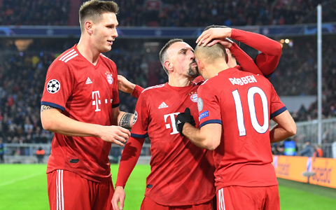 Seine größten Erfolge feierte Niklas Süle (l) mit dem FC Bayern. (Archivfoto) - Foto: Sven Hoppe/dpa
