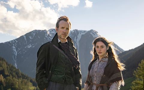 Drehstart für die internationale Serie The Death of Sherlock Holmes (AT): Rafe Spall und Deleila Piasko übernehmen die Hauptrollen - Foto: presseportal.de