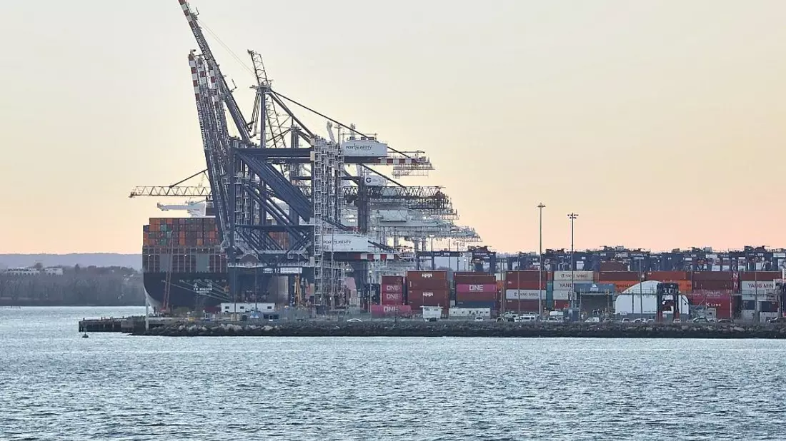 Industrieanlagen (Archiv) - Bild: via dts Nachrichtenagentur